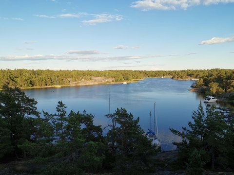 Segelskär söder om Ingmarsö